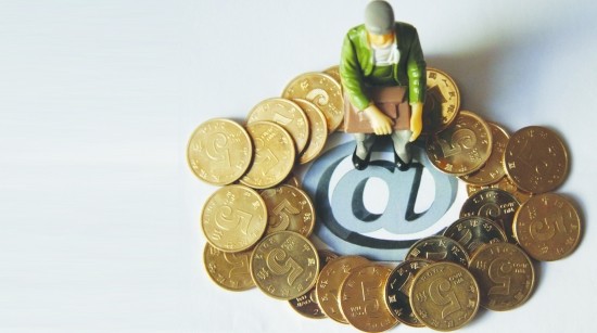 最新进展，特朗普再称提升关税!中国买家并不急于购买美豆?